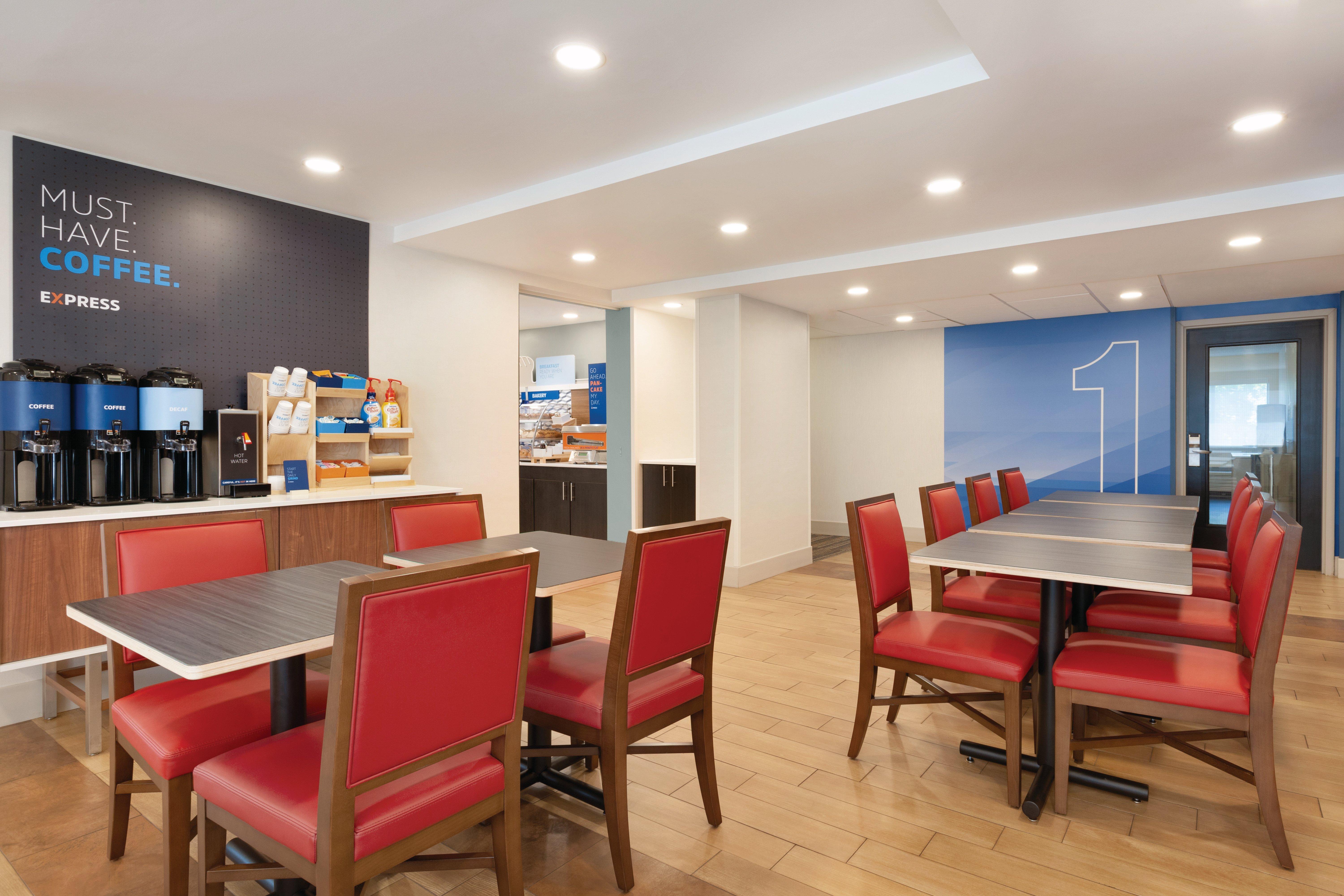 Holiday Inn Express Hartford South - Rocky Hill By Ihg Zewnętrze zdjęcie