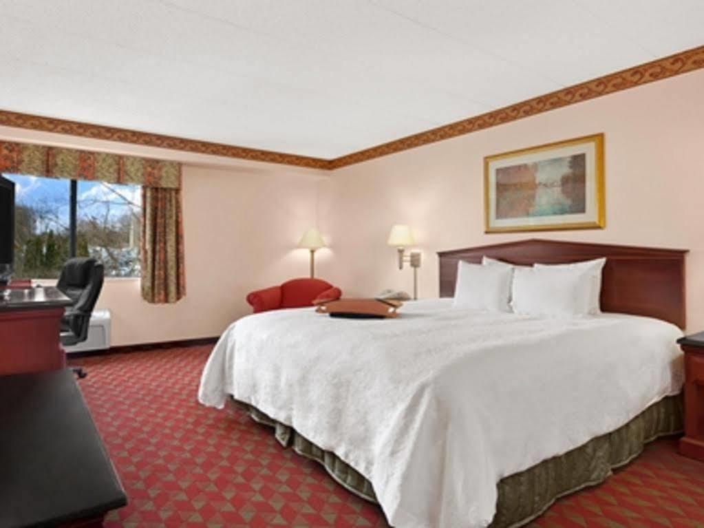 Holiday Inn Express Hartford South - Rocky Hill By Ihg Zewnętrze zdjęcie